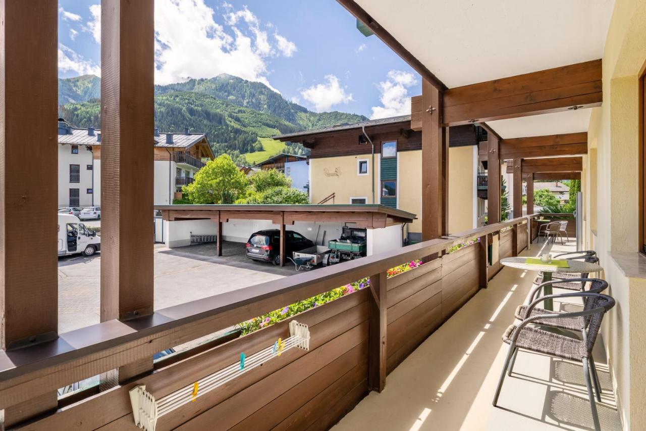 Haus Voglreiter - Inkl Sommerkarte, Zentrale Und Ruhige Lage, Garten Mit Spielplatz Капрун Екстер'єр фото